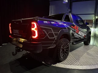 Toyota Hilux – thumbnail 12