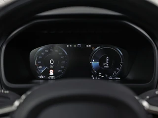 Volvo XC90 – thumbnail 27
