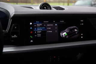 Porsche Cayenne – thumbnail 22