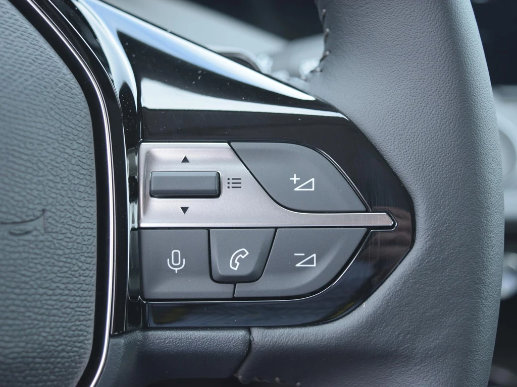 Peugeot 308 – foto 18