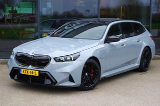 BMW M5 – thumbnail 2