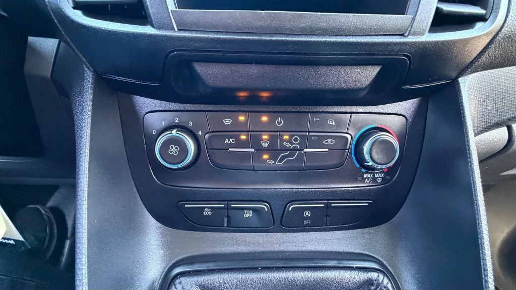 Ford Transit Connect – foto 21