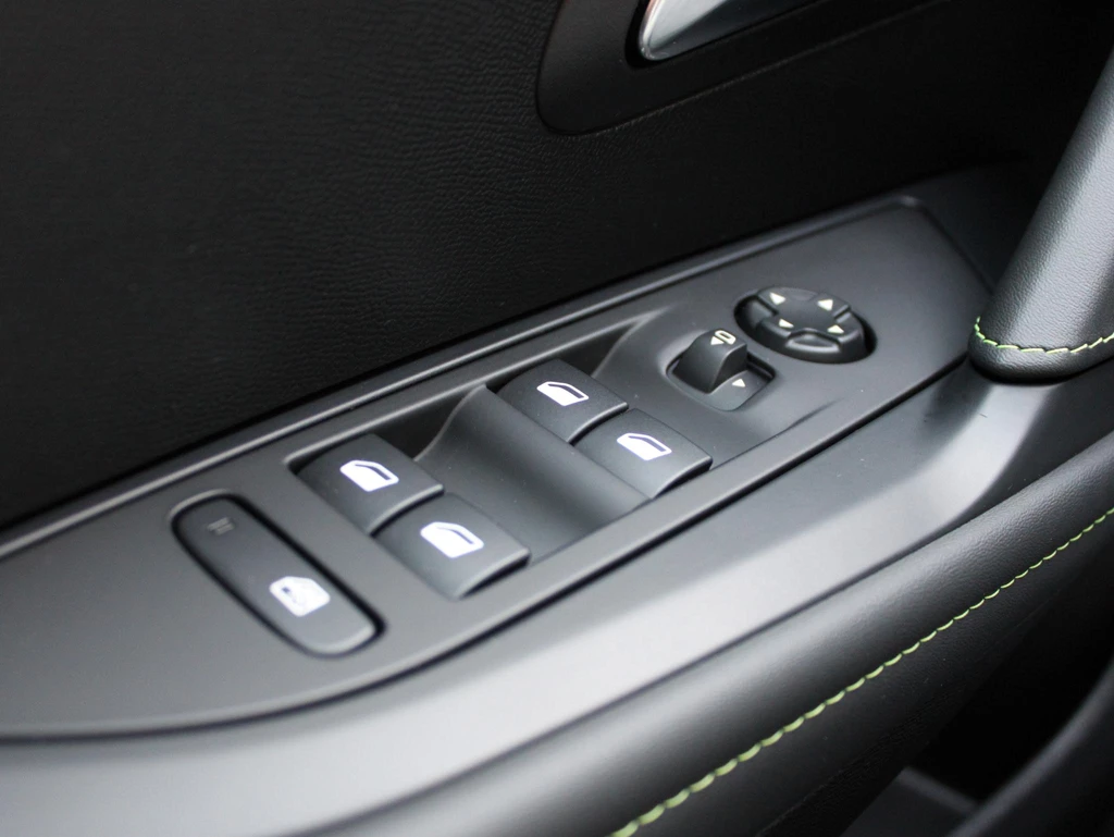 Peugeot 208 – foto 25