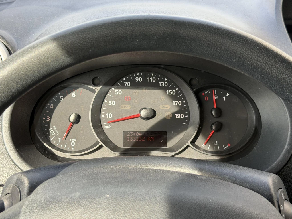 Nissan NV250 – foto 24