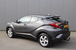 Toyota C-HR – thumbnail 4