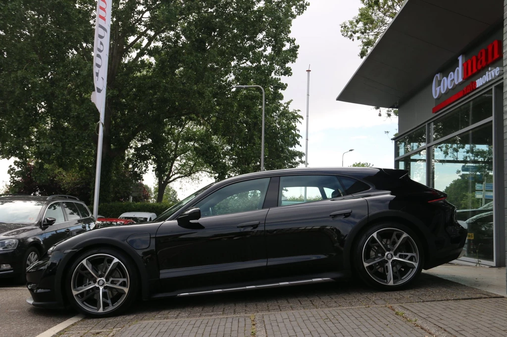 Porsche Taycan – foto 2