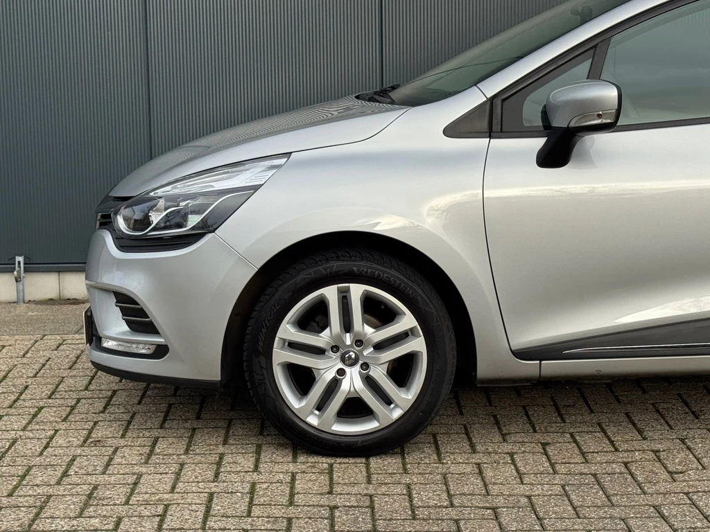 Renault Clio – foto 22