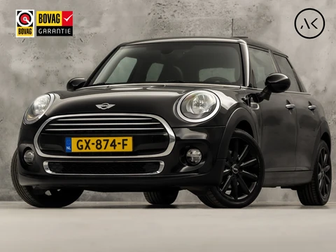 MINI 5-deurs 1.5 Cooper Chili Sport Automaat (PANORAMADAK, 1e EIGENAAR, DEALER ONDERHOUDEN, 5 DEURS, NAVIGATIE, LEDER, SPORTSTOELEN, GETINT GLAS, PARKEERSENSOREN, NIEUWSTAAT)