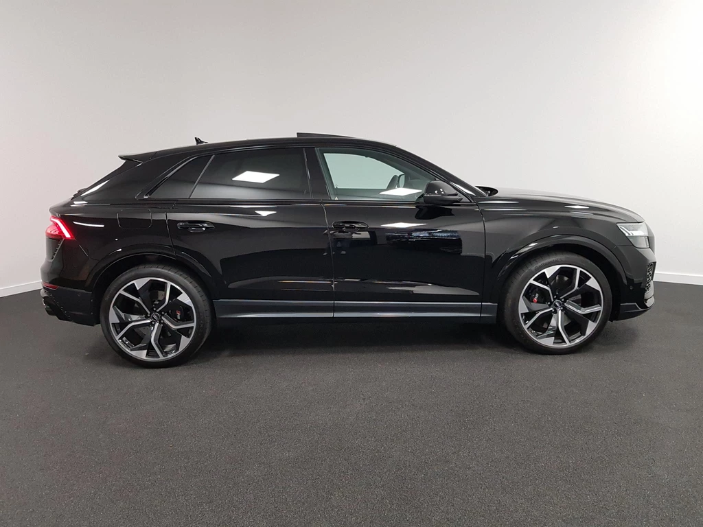 Audi Q8 – foto 7