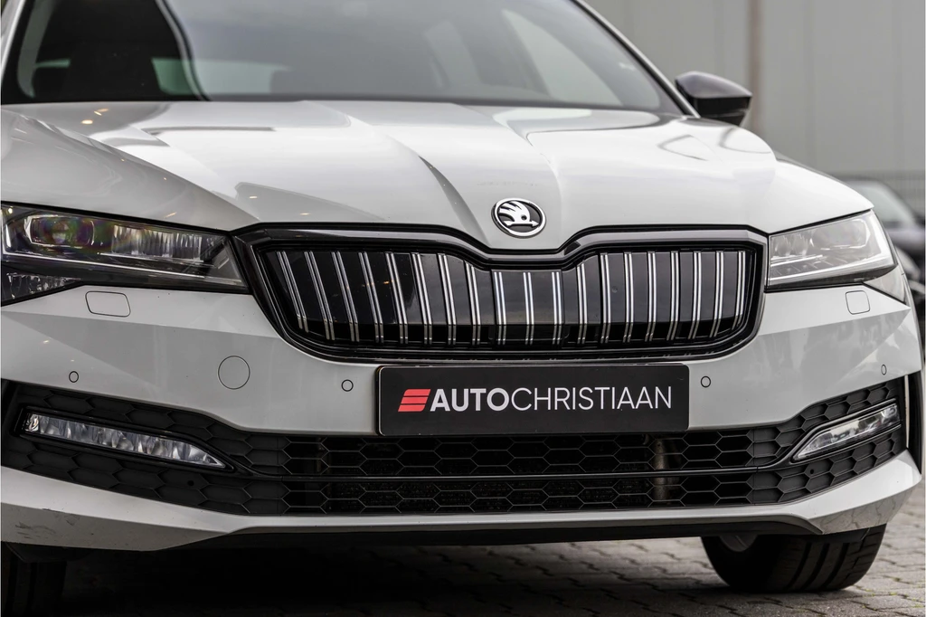 Škoda Superb – foto 8