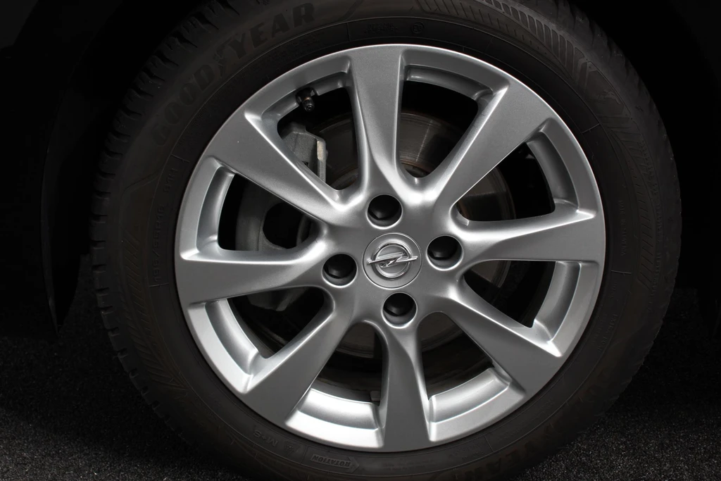 Opel Corsa – foto 13