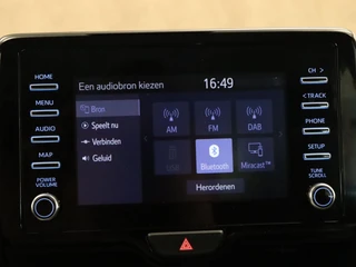 Toyota Yaris – thumbnail 33