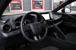 Toyota C-HR – thumbnail 9