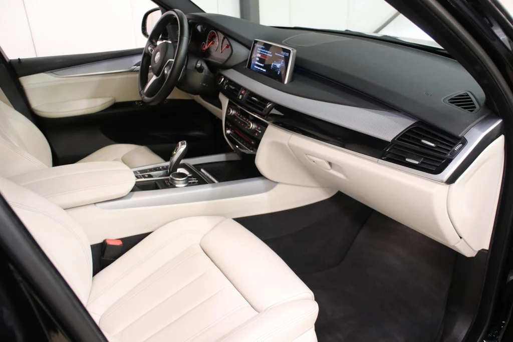 BMW X5 – foto 9