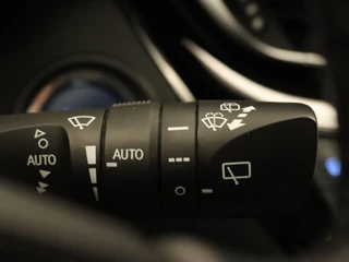Toyota C-HR – thumbnail 24