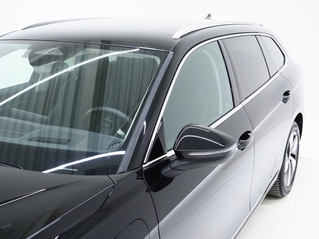 Volkswagen Passat – foto 11