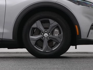 Ford Mustang Mach-E – thumbnail 43