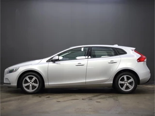 Volvo V40 – thumbnail 3