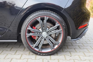 Volkswagen Golf – thumbnail 116