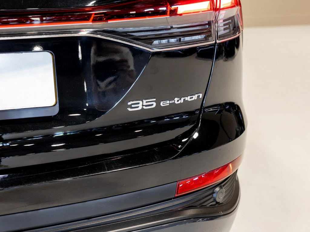 Audi Q4 e-tron – foto 17
