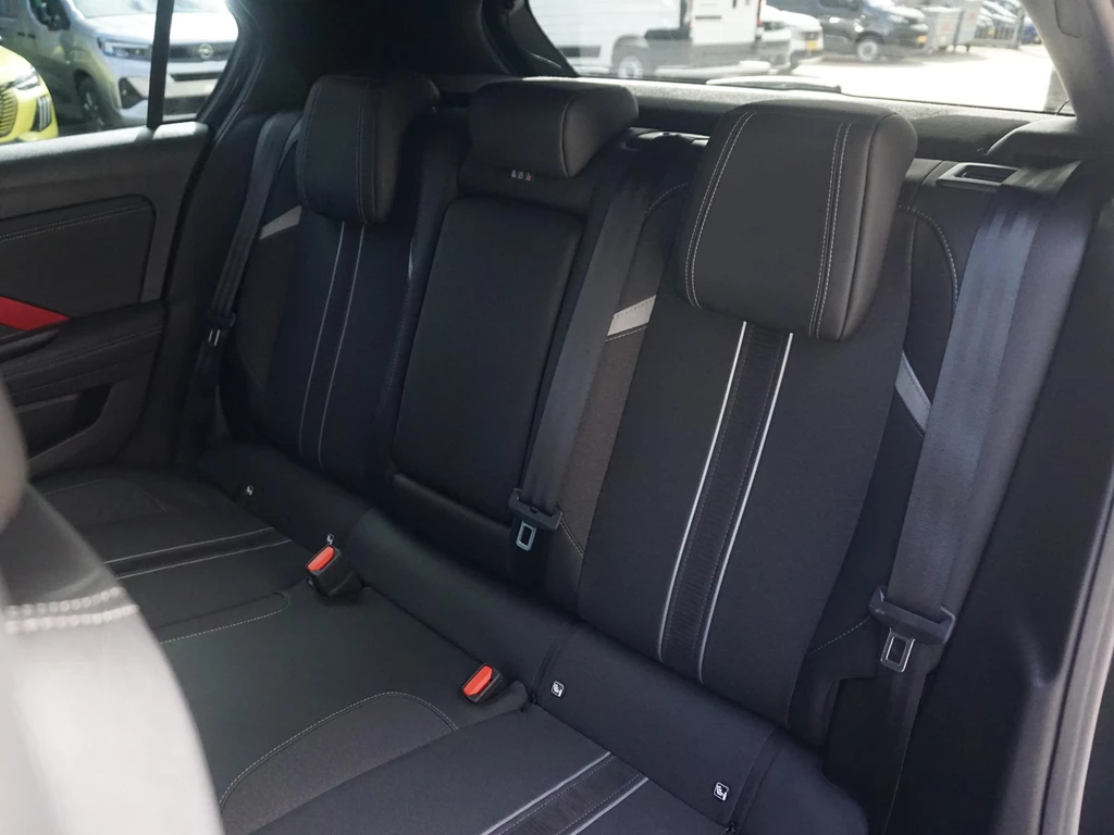Opel Astra – foto 32