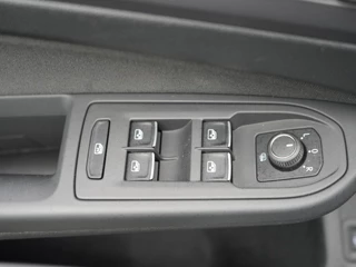 Volkswagen Golf – thumbnail 36