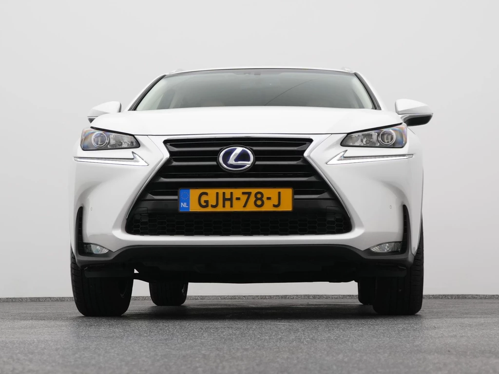 Lexus NX – foto 19