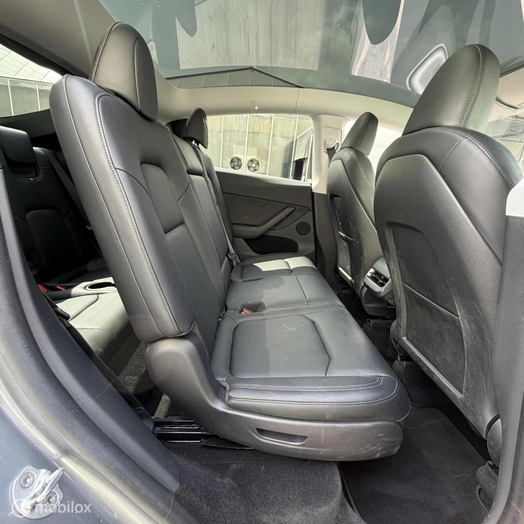Tesla Model Y – foto 14