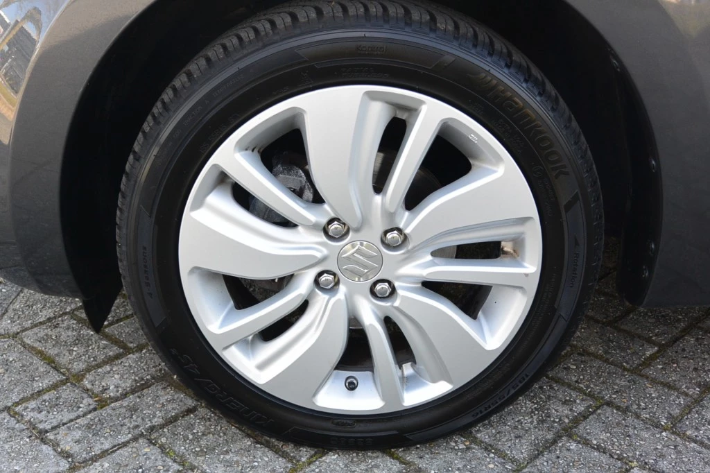 Suzuki Swift – foto 15