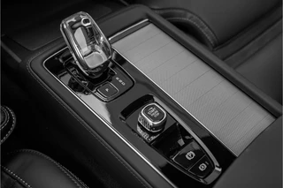 Volvo XC90 – thumbnail 39