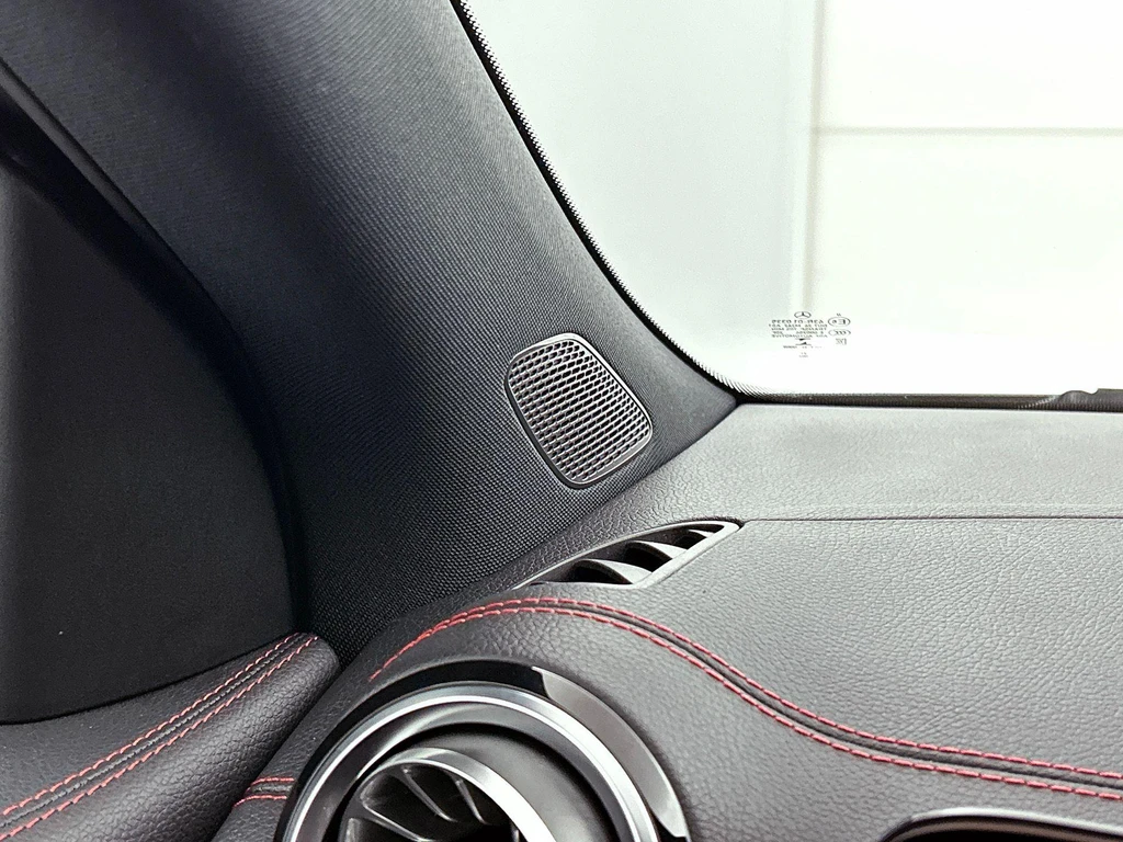 Mercedes-Benz EQA – foto 19