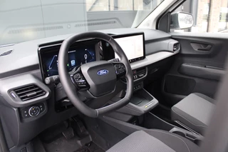 Ford E-Transit Courier – thumbnail 9