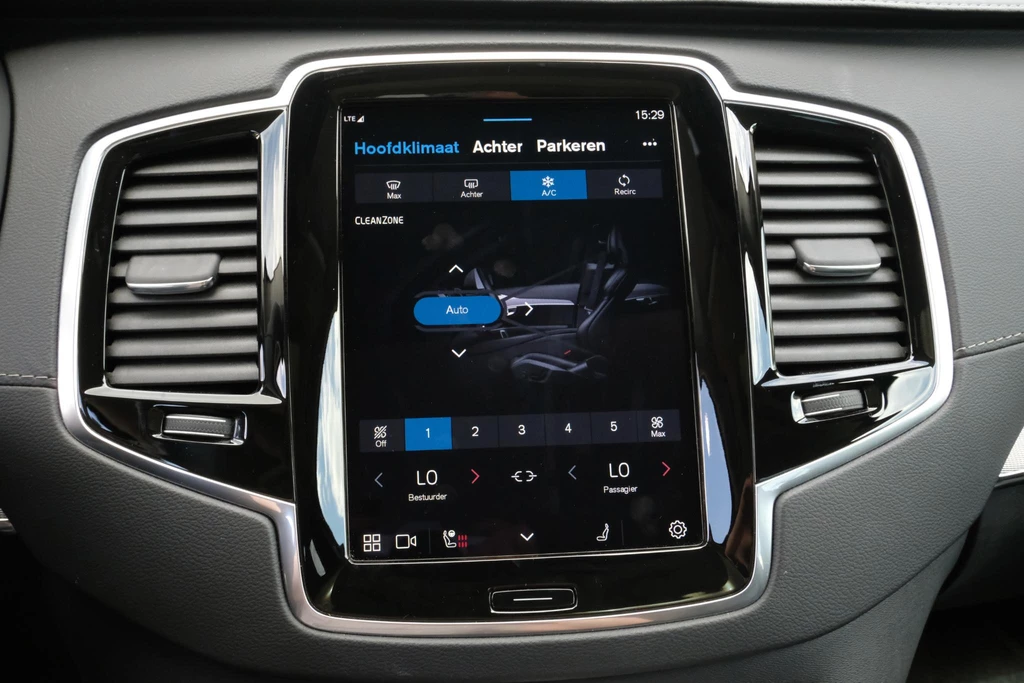 Volvo XC90 – foto 29