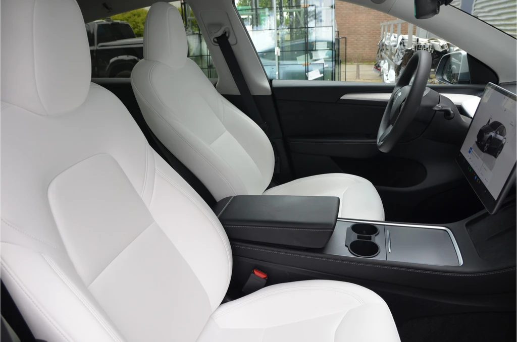 Tesla Model Y – foto 6