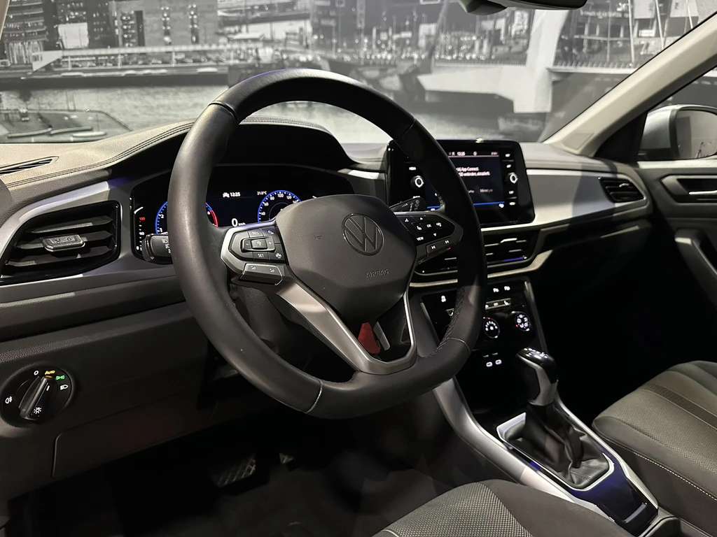Volkswagen T-Roc – foto 17