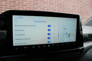 Ford Tourneo Custom – thumbnail 41