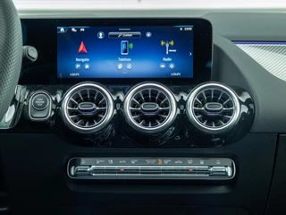 Mercedes-Benz GLA – thumbnail 17