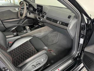 Audi RS4 – thumbnail 45
