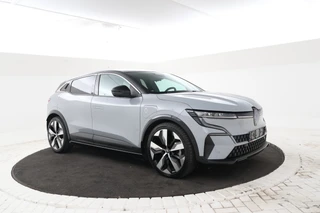 Renault Megane E-Tech – thumbnail 5