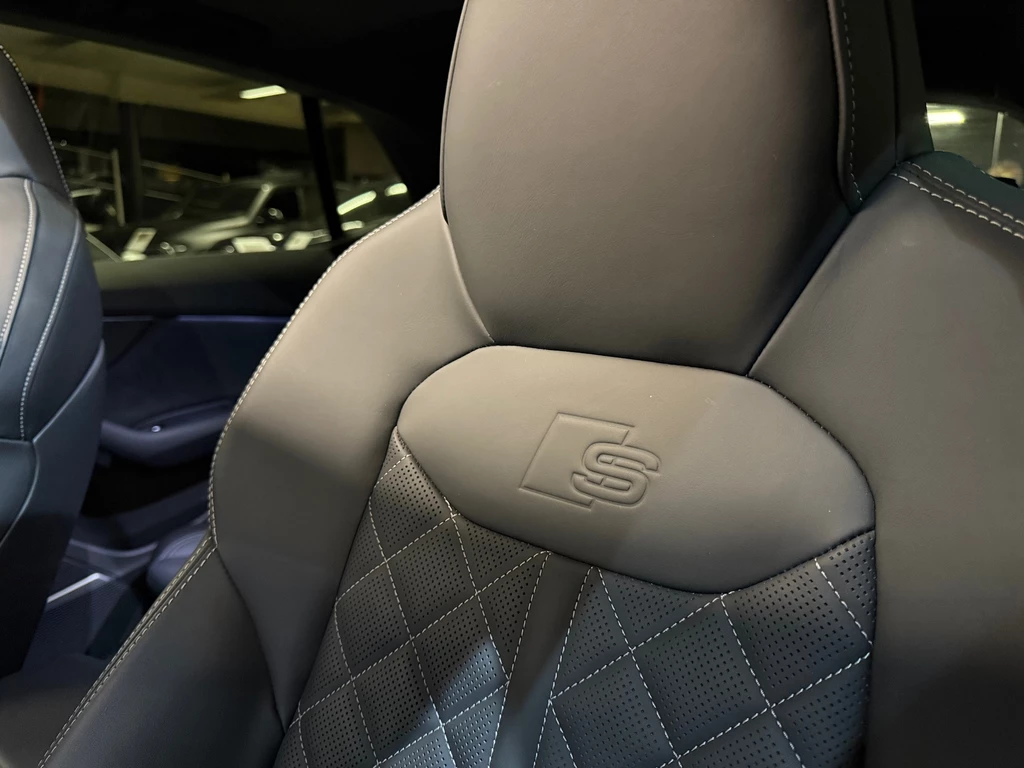 Audi Q8 – foto 36