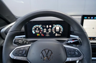 Volkswagen T-Roc – thumbnail 12