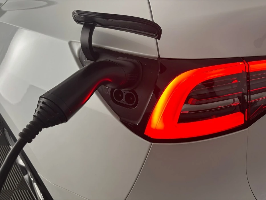 Tesla Model Y – foto 5