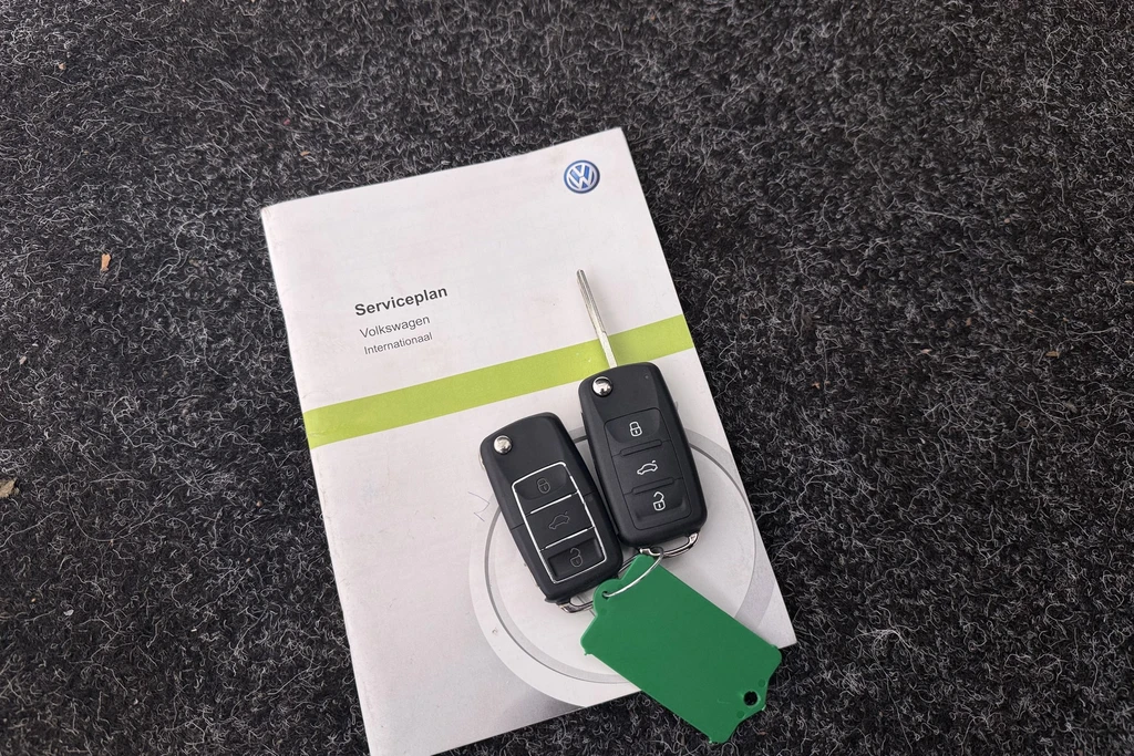 Volkswagen up! – foto 26