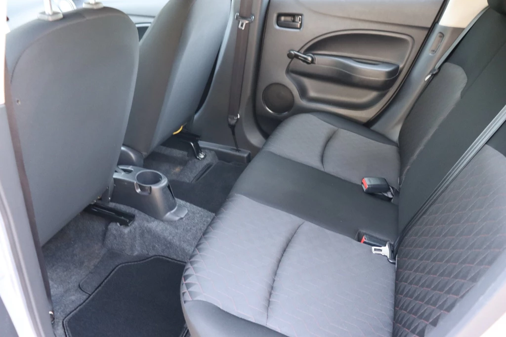 Mitsubishi Space Star – foto 11