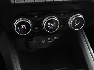 Mitsubishi Colt – thumbnail 22