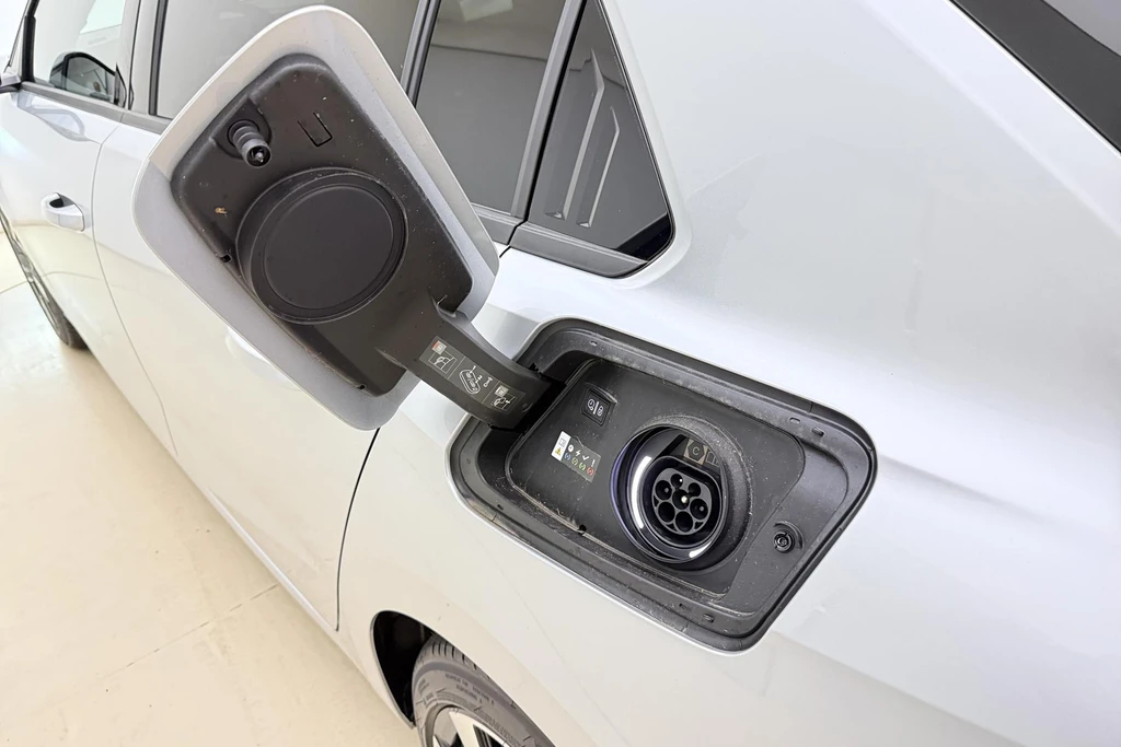 Opel Astra – foto 15