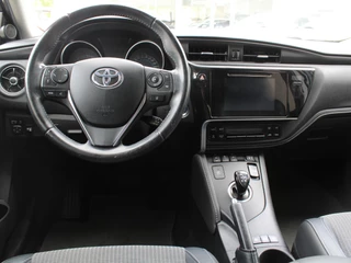 Toyota Auris – thumbnail 10