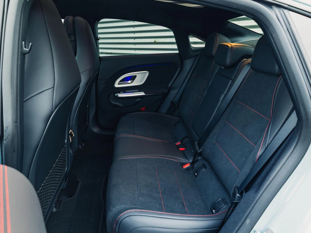 Mercedes-Benz CLA – foto 9