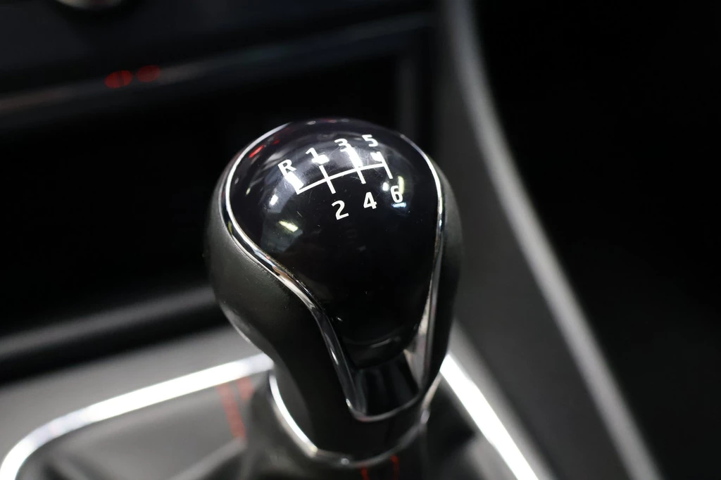 SEAT Leon – foto 21