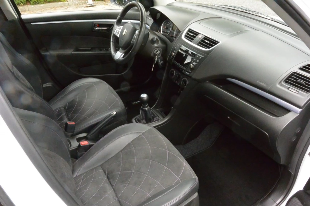 Suzuki Swift – foto 21